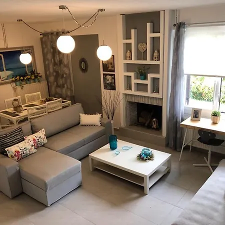 Sofia's Pearl Beachfront Maisonette * Nea Kallikrateia