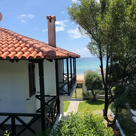 Сasa de vacaciones Sofia's Pearl Beachfront Maisonette *