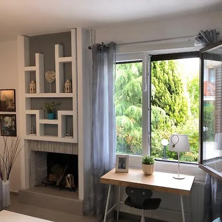 Sofia's Pearl Beachfront Maisonette בית נופש Nea Kallikrateia